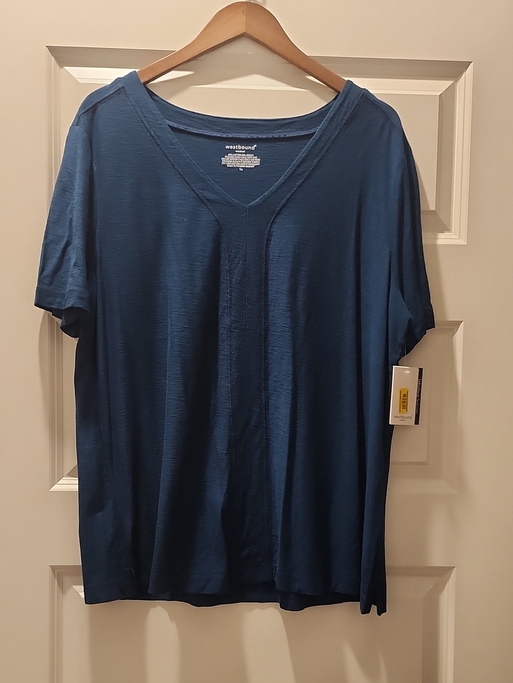 NWT Westbound Women's Teal-Blue V-Neck Short Sleeve Tee